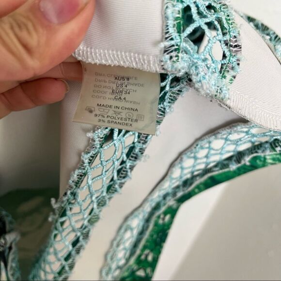 Ministry of Style Tropical Reflection Scuba Dress Mini Dress - Picture 7 of 9